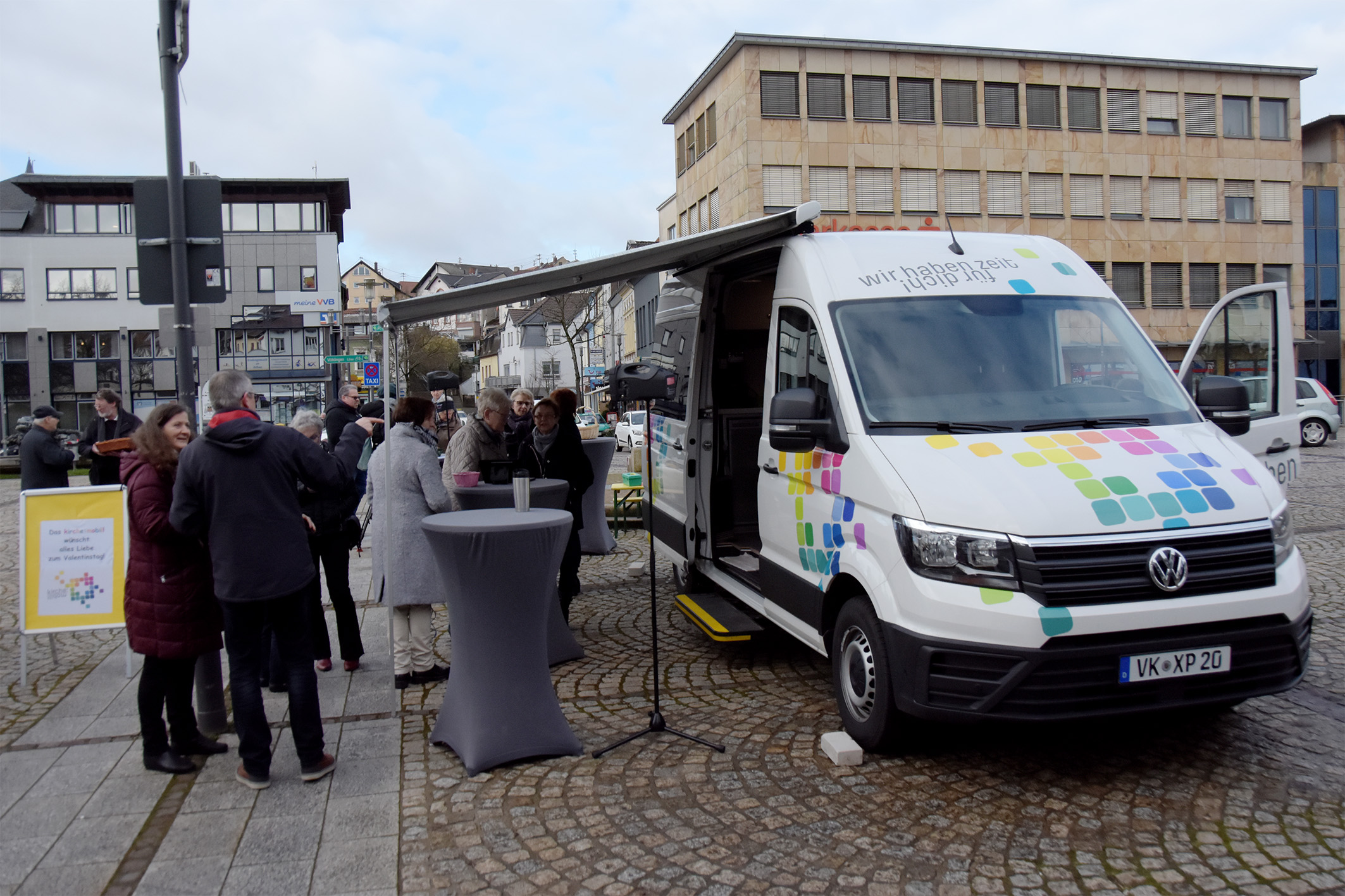 Das kirche:mobil! bei den Menschen.